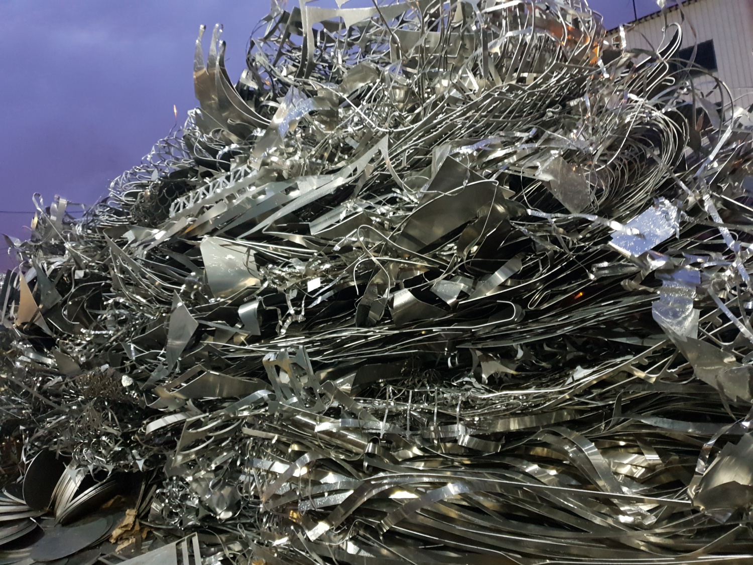 Сколько стоит алюминий на металлоприемке